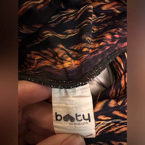 Booty by Brabants RARE Print Leggings - Picture 5 of 7